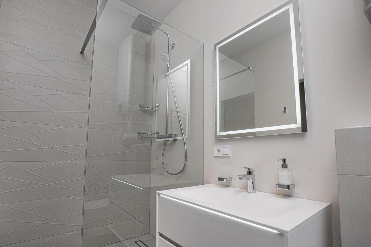 45 Pearl 2-Bedrooms Apartment With Terrace Odesa Exterior foto